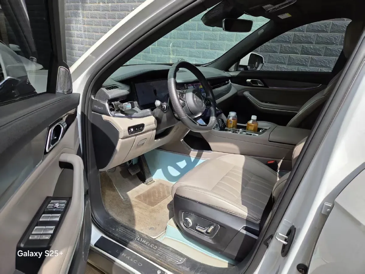 2023 LYNK&CO 09 EM-P 2.0T 254HP L4 3DHT PHEV 40.1KWH,autocango,china used car exporter,china ev exporter,chinese used car exporter,chinese used ev exporter