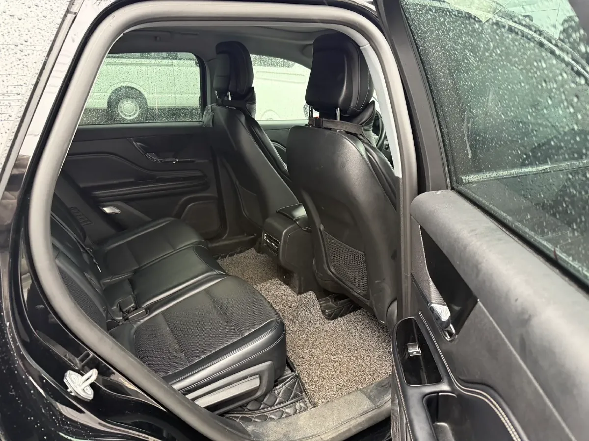 2022 Lincoln Corsair 2.0T 245HP L4 8AT,autocango,china used car exporter,china ev exporter,chinese used car exporter,chinese used ev exporter