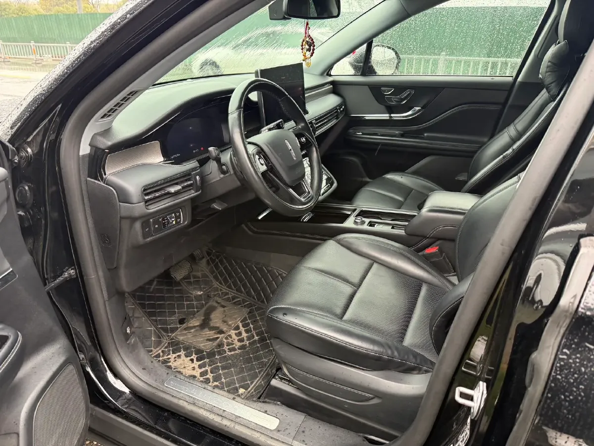 2022 Lincoln Corsair 2.0T 245HP L4 8AT,autocango,china used car exporter,china ev exporter,chinese used car exporter,chinese used ev exporter