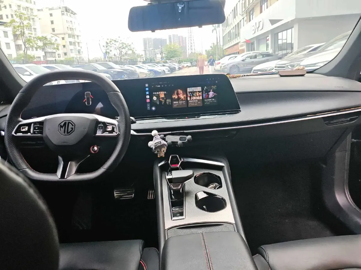2023 MG 7 1.5T 188HP L4 7DCT,autocango,china used car exporter,china ev exporter,chinese used car exporter,chinese used ev exporter