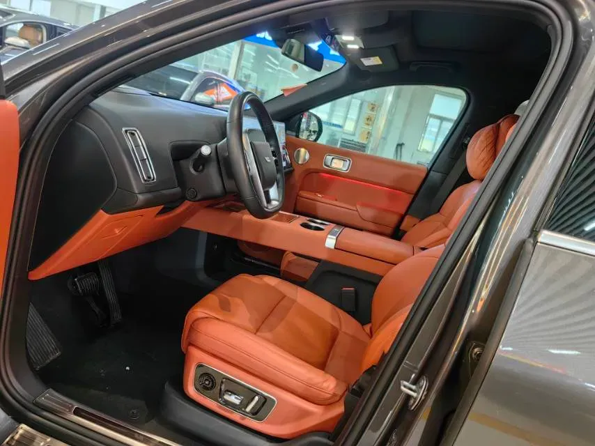 2022 Li L9 Range Extended 154HP REEV 42.6KWH,autocango,china used car exporter,china ev exporter,chinese used car exporter,chinese used ev exporter