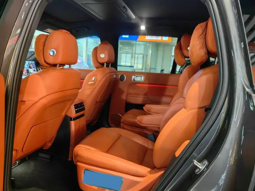 2022 Li L9 Range Extended 154HP REEV 42.6KWH,autocango,china used car exporter,china ev exporter,chinese used car exporter,chinese used ev exporter