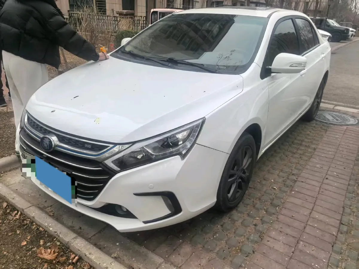 2017 BYD Qin 1.5T 154HP L4 6DCT PHEV 15.2KWH,autocango,china used car exporter,china ev exporter,chinese used car exporter,chinese used ev exporter