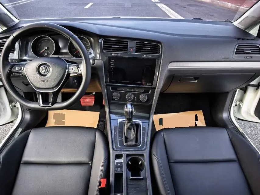 2020 Volkswagen Golf 1.2T 116HP L4 7DCT,autocango,china used car exporter,china ev exporter,chinese used car exporter,chinese used ev exporter