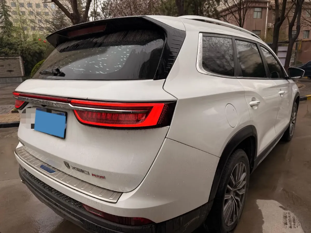 2021 Jetour X90 1.6T 197HP L4 7DCT,autocango,china used car exporter,china ev exporter,chinese used car exporter,chinese used ev exporter
