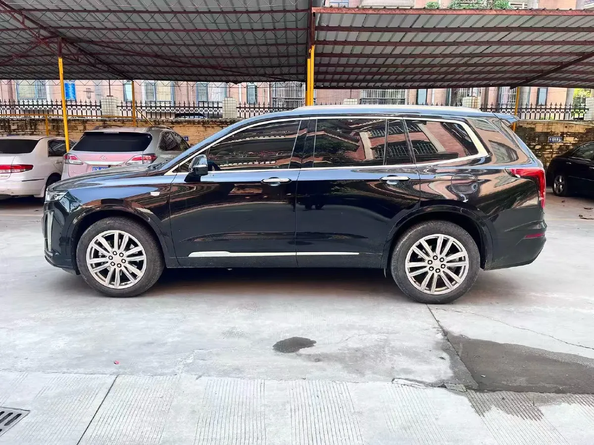 2022 Cadillac XT6 2.0T 237HP L4 9AT,autocango,china used car exporter,china ev exporter,chinese used car exporter,chinese used ev exporter