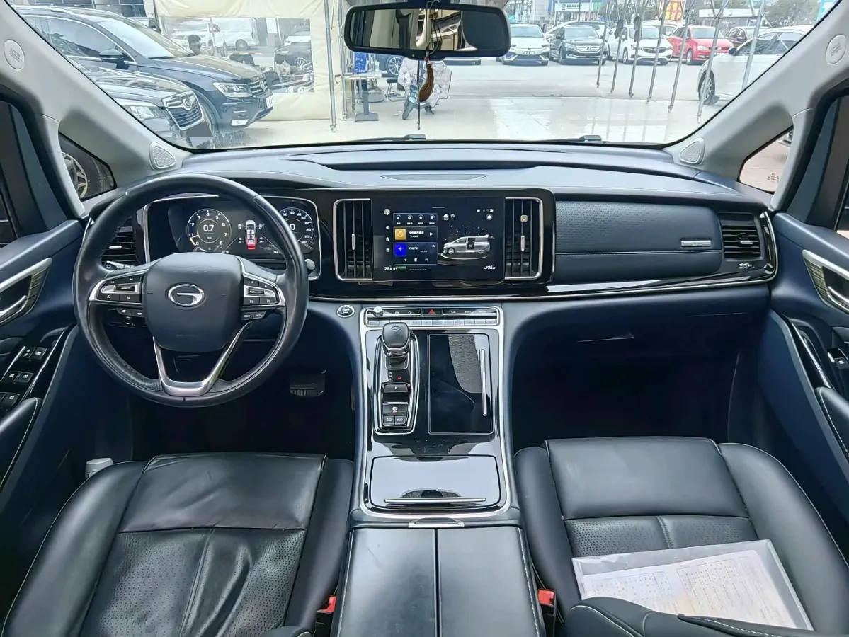 2021 GAC Trumpchi M8 2.0T 252HP L4 8AT,autocango,china used car exporter,china ev exporter,chinese used car exporter,chinese used ev exporter