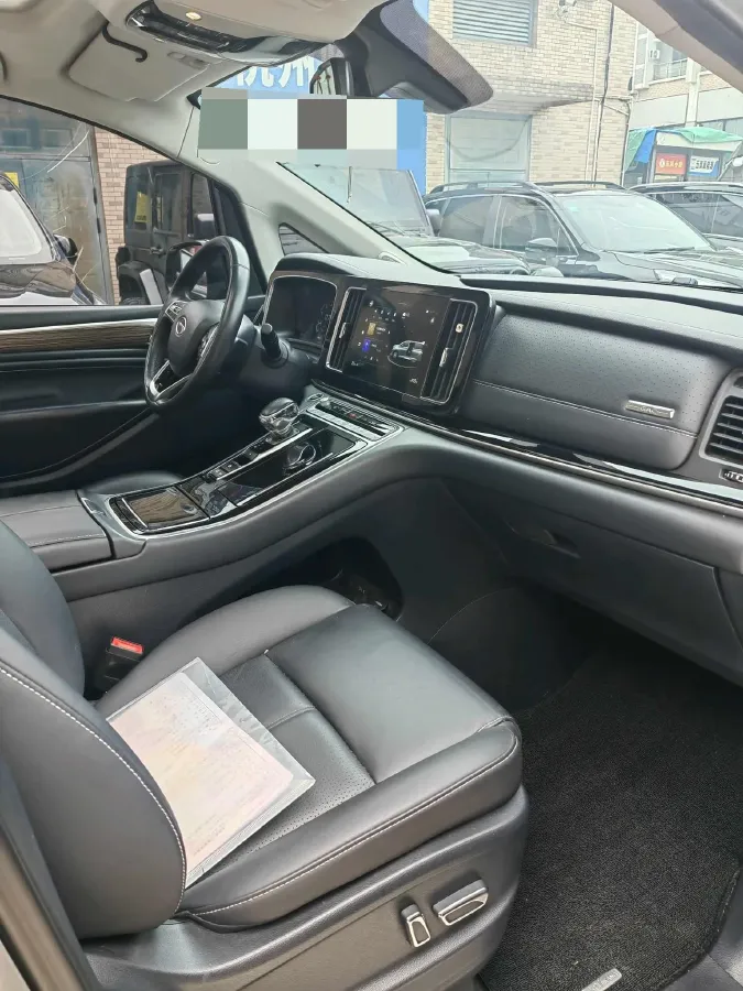 2021 GAC Trumpchi M8 2.0T 252HP L4 8AT,autocango,china used car exporter,china ev exporter,chinese used car exporter,chinese used ev exporter