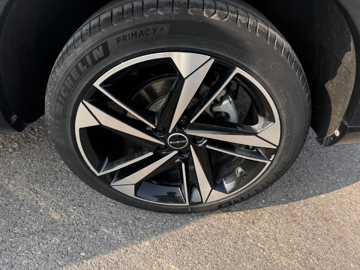 2022 Roewe RX5 MAX 1.5T 181HP L4 6AT,autocango,china used car exporter,china ev exporter,chinese used car exporter,chinese used ev exporter