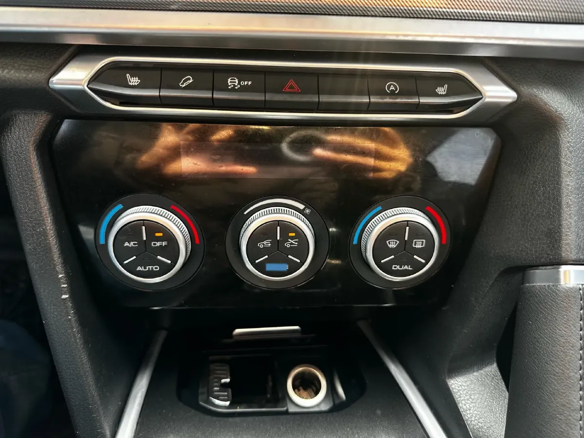 2018 Haval H6 1.5T 150HP L4 7DCT,autocango,china used car exporter,china ev exporter,chinese used car exporter,chinese used ev exporter