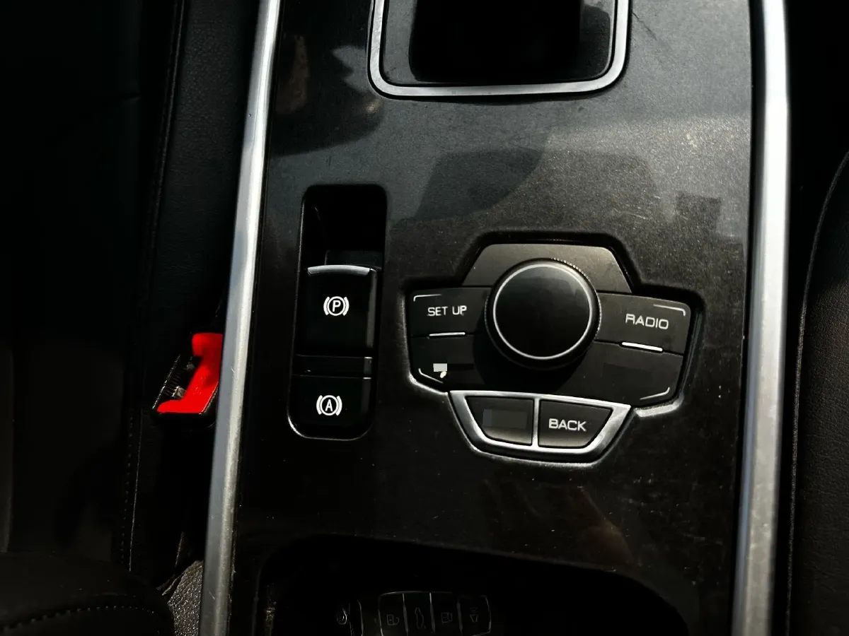 2018 Haval H6 1.5T 150HP L4 7DCT,autocango,china used car exporter,china ev exporter,chinese used car exporter,chinese used ev exporter