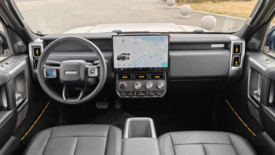 2025 Yufeng Auto Golden Warehouse BEV,autocango,china used car exporter,china ev exporter,chinese used car exporter,chinese used ev exporter