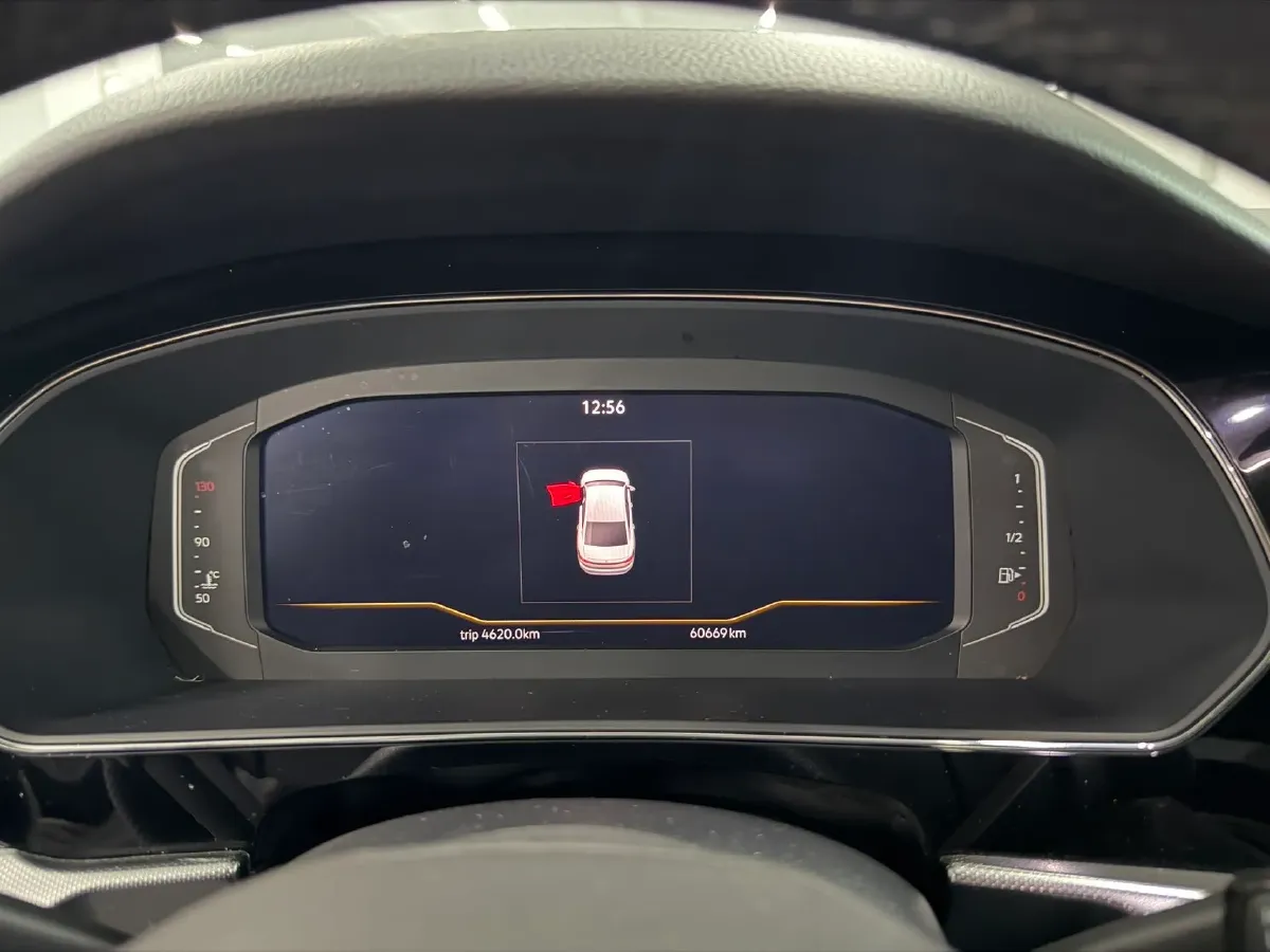 2024 Volkswagen Passat 2.0T 186HP L4 7DCT,autocango,china used car exporter,china ev exporter,chinese used car exporter,chinese used ev exporter