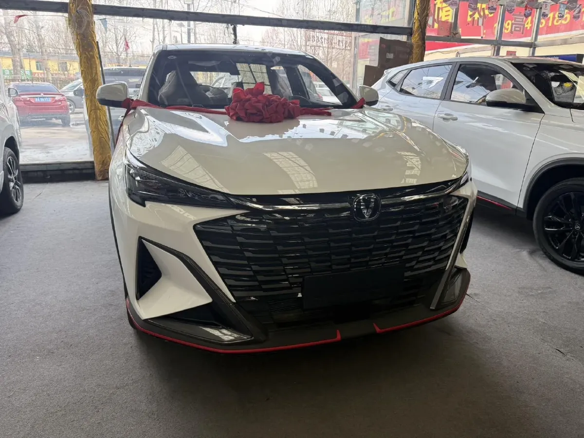 2026 ChangAn X5 PLUS 1.5T 192HP L4 7DCT,autocango,china used car exporter,china ev exporter,chinese used car exporter,chinese used ev exporter