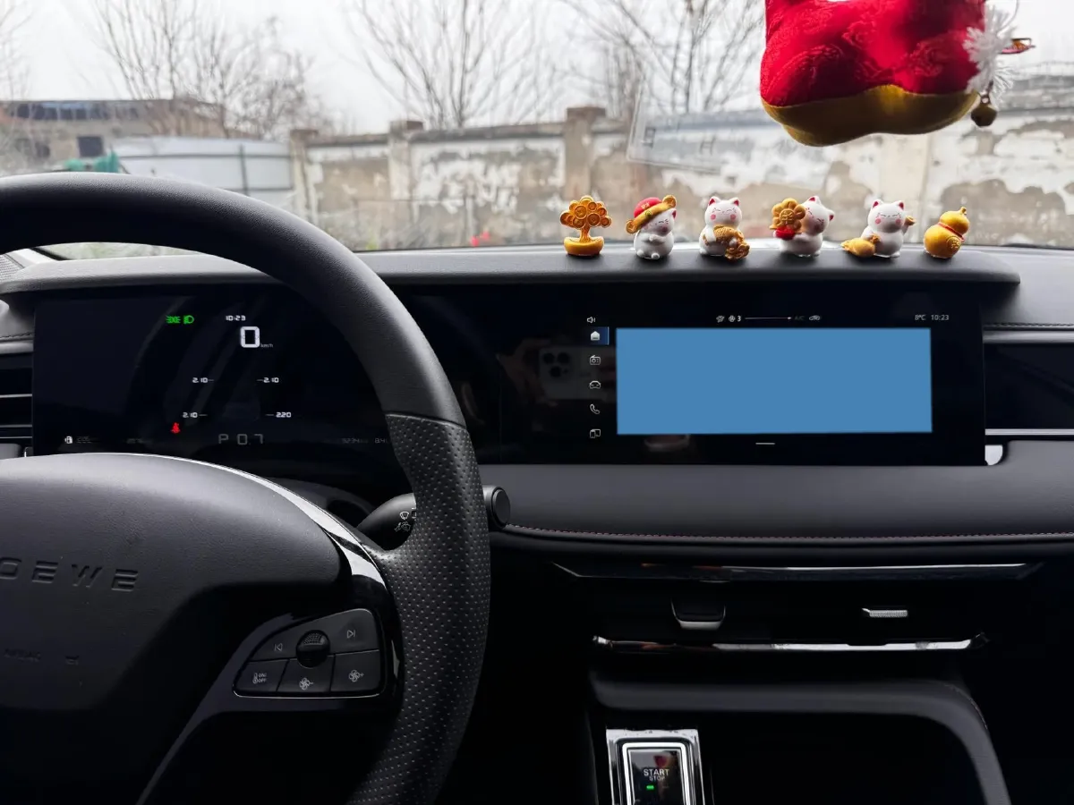 2023 Roewe i5 1.5L 129HP L4 CVT,autocango,china used car exporter,china ev exporter,chinese used car exporter,chinese used ev exporter