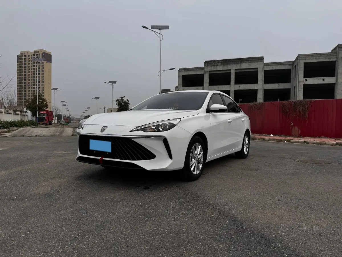 2023 Roewe i5 1.5L 129HP L4 CVT,autocango,china used car exporter,china ev exporter,chinese used car exporter,chinese used ev exporter