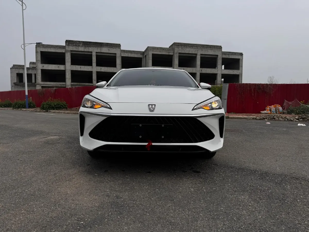 2023 Roewe i5 1.5L 129HP L4 CVT,autocango,china used car exporter,china ev exporter,chinese used car exporter,chinese used ev exporter