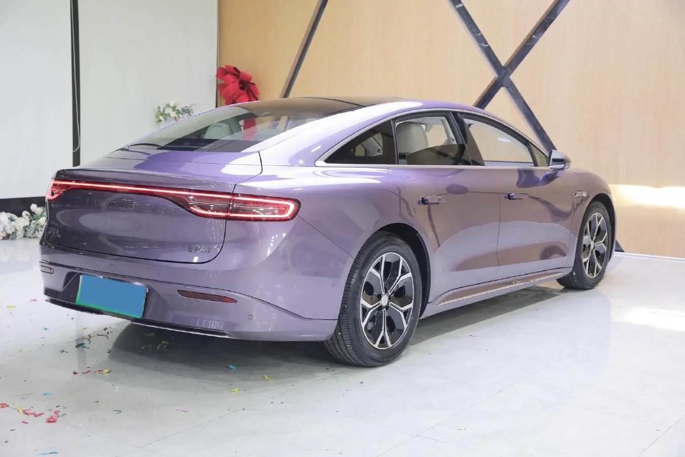 2024 Luxeed S7 BEV 82KWH,autocango,china used car exporter,china ev exporter,chinese used car exporter,chinese used ev exporter