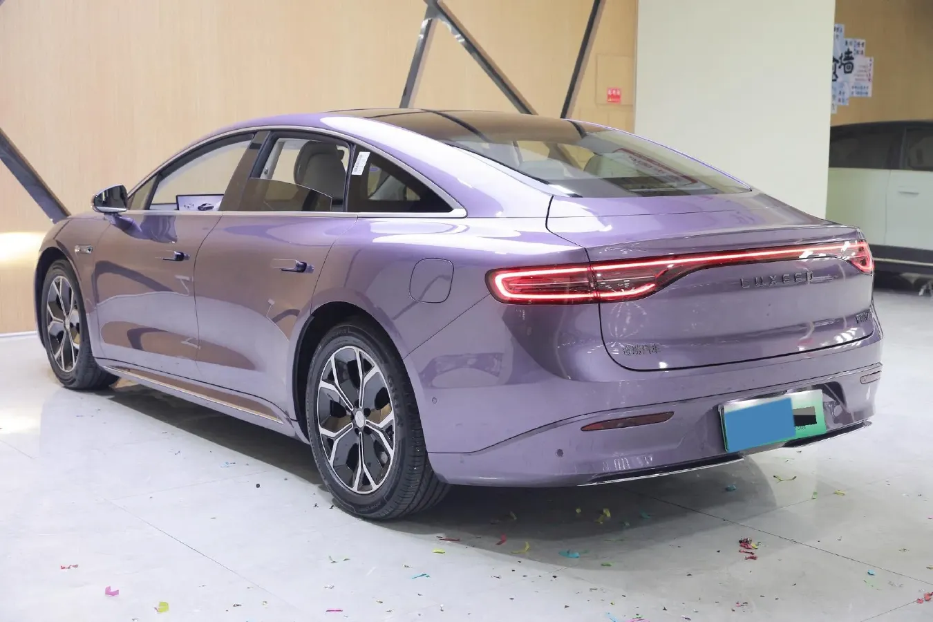 2024 Luxeed S7 BEV 82KWH,autocango,china used car exporter,china ev exporter,chinese used car exporter,chinese used ev exporter