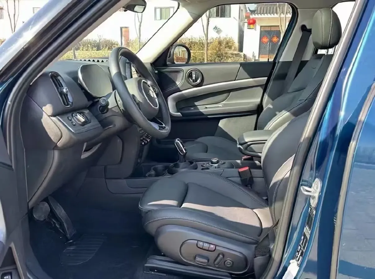 2021 MINI COUNTRYMAN 1.5T 136HP L3 8AT,autocango,china used car exporter,china ev exporter,chinese used car exporter,chinese used ev exporter