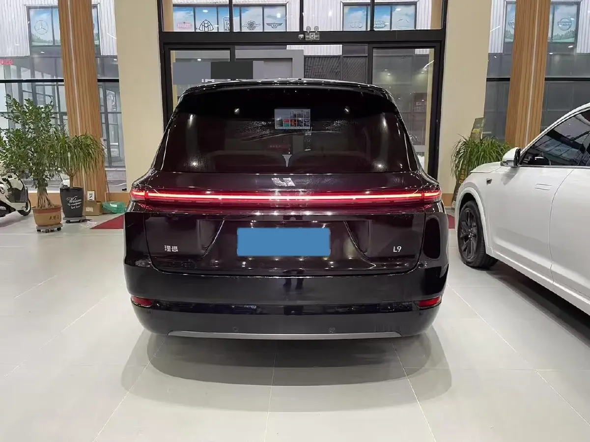 2024 Land Rover Range Rover Evoque 1.5T 200HP L3 8AT PHEV 15.5KWH,autocango,china used car exporter,china ev exporter,chinese used car exporter,chinese used ev exporter