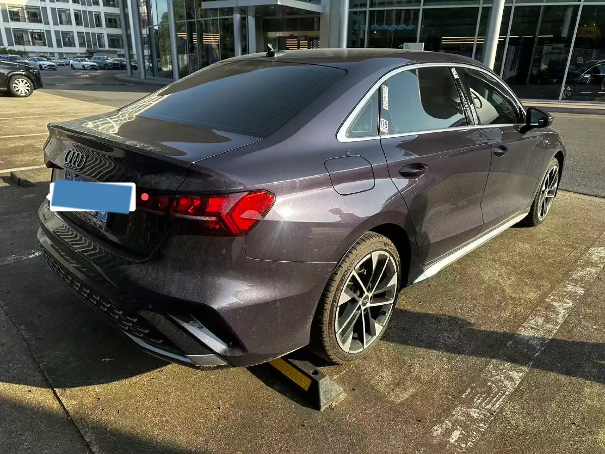 2025 Audi A3 1.5T 160HP L4 7DCT,autocango,china used car exporter,china ev exporter,chinese used car exporter,chinese used ev exporter