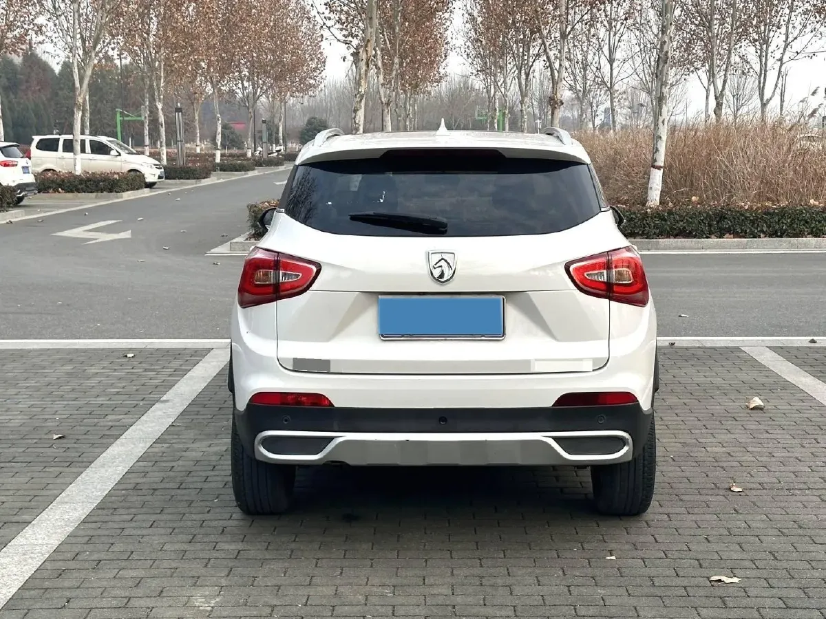 2017 BaoJun 510 1.5L 112HP L4 6MT,autocango,china used car exporter,china ev exporter,chinese used car exporter,chinese used ev exporter