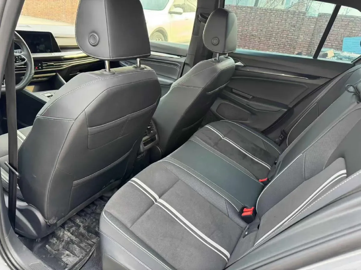 2023 Volkswagen Golf 1.4T 150HP L4 7DCT,autocango,china used car exporter,china ev exporter,chinese used car exporter,chinese used ev exporter