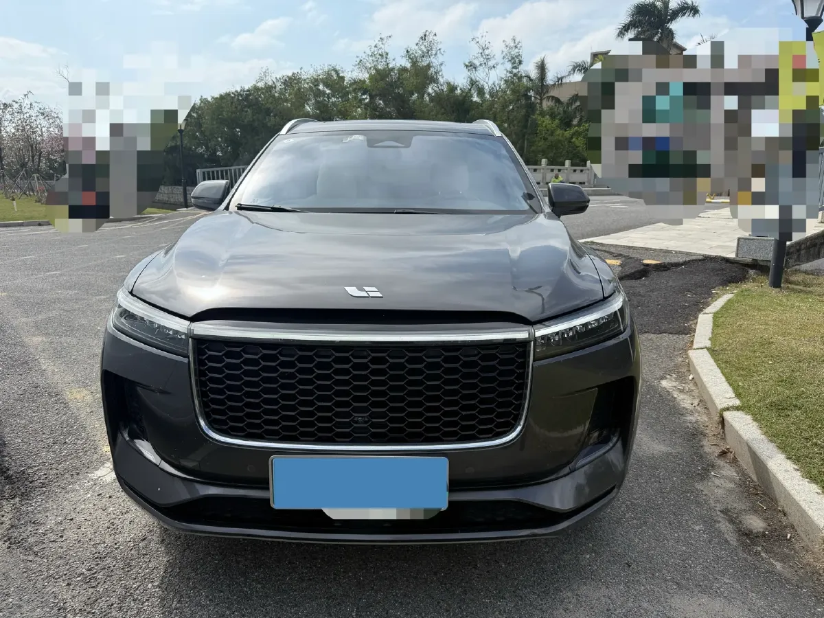 2021 Li ONE Range Extended 131HP REEV 40.5KWH,autocango,china used car exporter,china ev exporter,chinese used car exporter,chinese used ev exporter