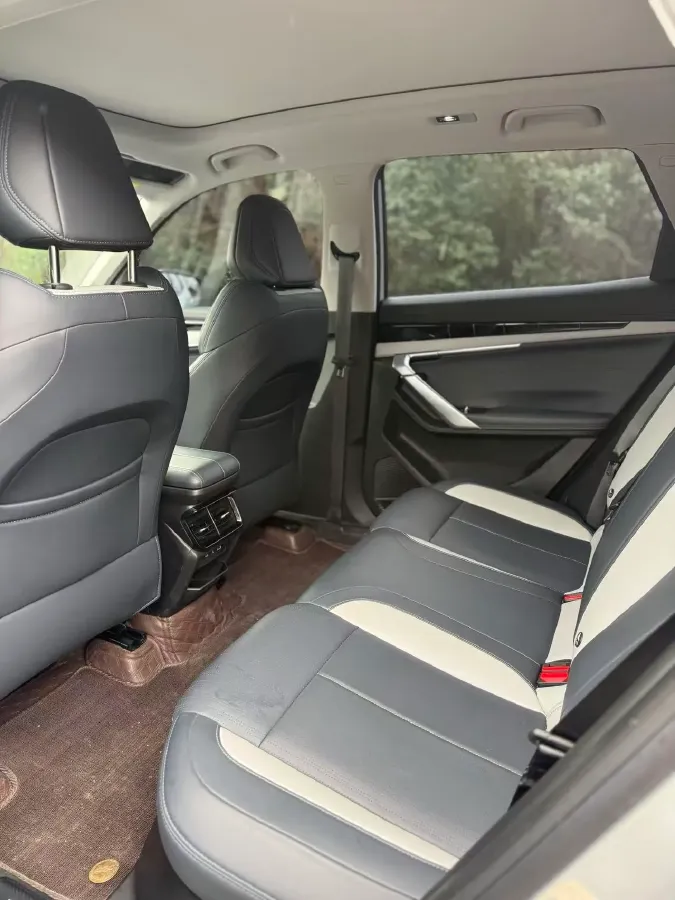 2024 Geely StarRay 1.5T 181HP L4 7DCT,autocango,china used car exporter,china ev exporter,chinese used car exporter,chinese used ev exporter