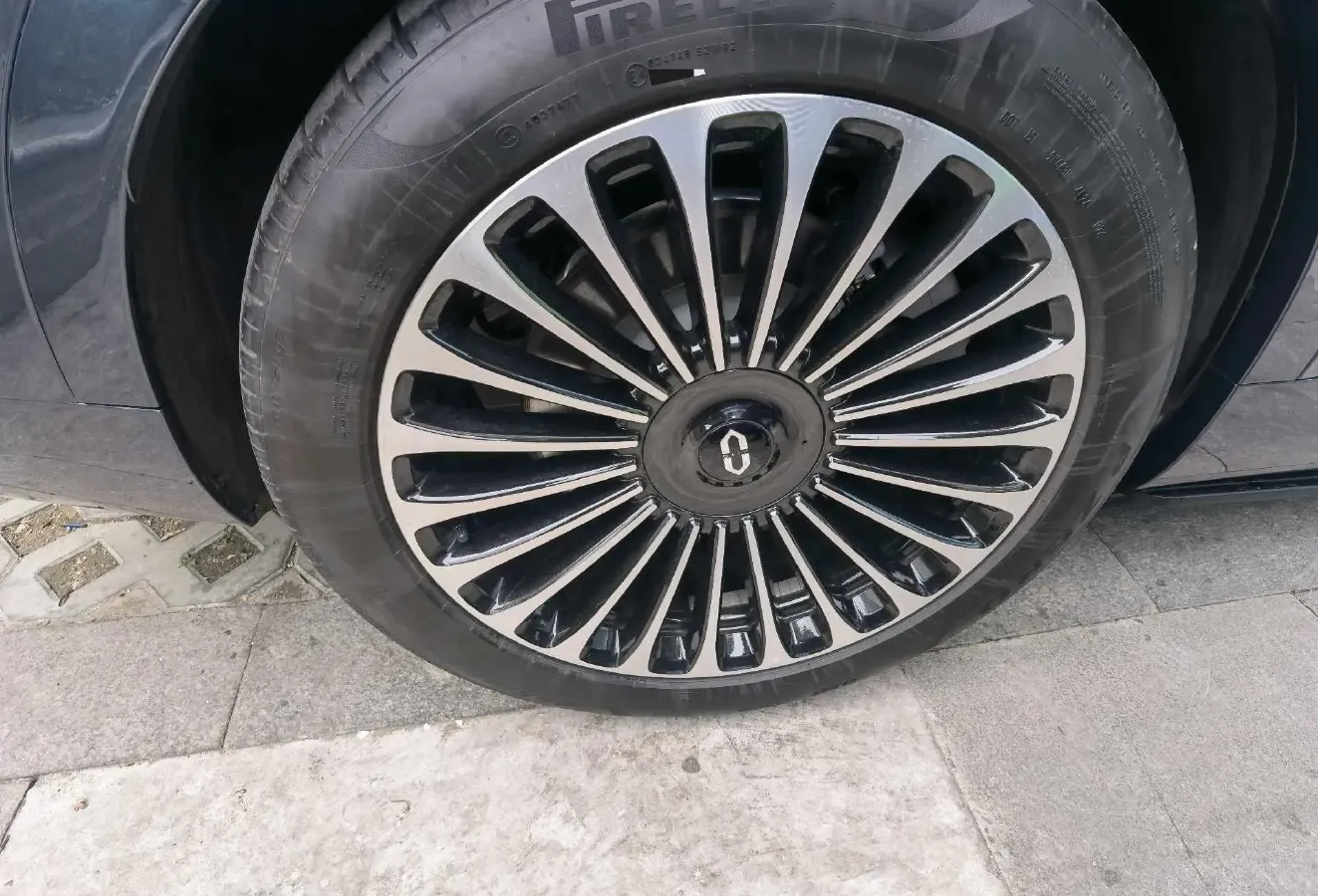 2024 HIMA AITO M9 1.5T 152HP L4 REEV 52KWH,autocango,china used car exporter,china ev exporter,chinese used car exporter,chinese used ev exporter