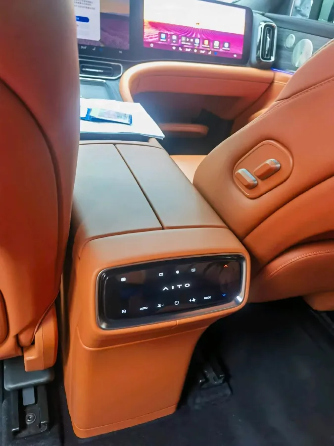 2024 HIMA AITO M9 1.5T 152HP L4 REEV 52KWH,autocango,china used car exporter,china ev exporter,chinese used car exporter,chinese used ev exporter