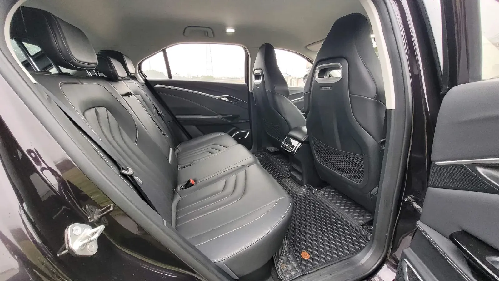 2022 Neta U BEV 54.34KWH,autocango,china used car exporter,china ev exporter,chinese used car exporter,chinese used ev exporter