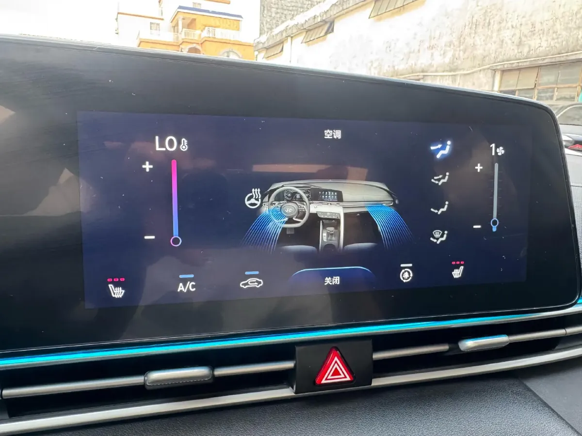 2021 Hyundai Elantra 1.5L 115HP L4 CVT,autocango,china used car exporter,china ev exporter,chinese used car exporter,chinese used ev exporter