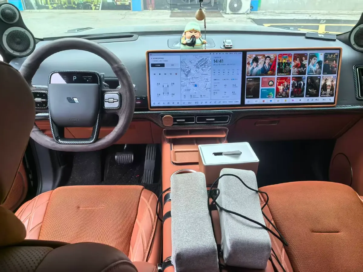 2023 Li L8 Range Extended 154HP REEV 40.9KWH,autocango,china used car exporter,china ev exporter,chinese used car exporter,chinese used ev exporter