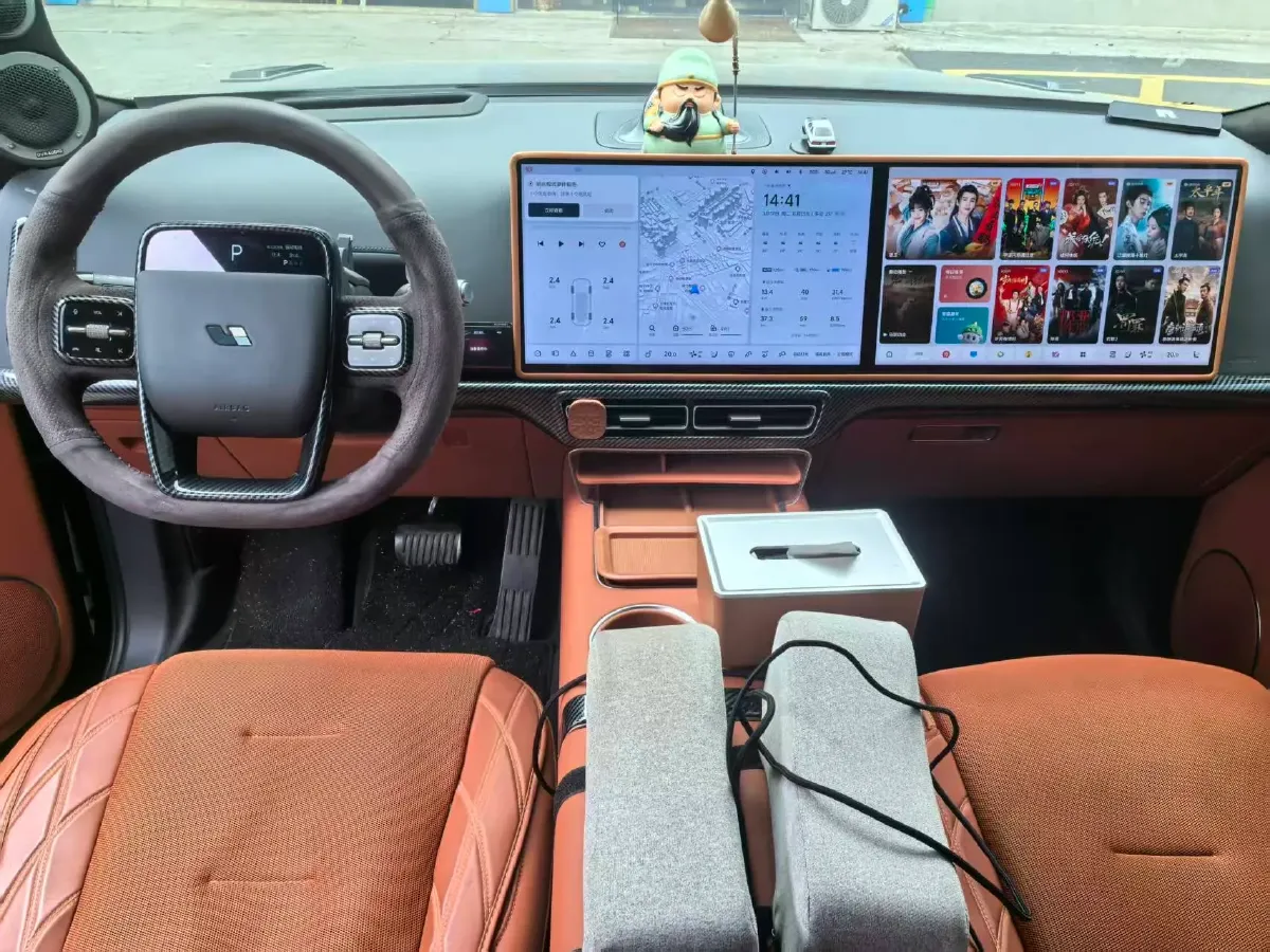 2023 Li L8 Range Extended 154HP REEV 40.9KWH,autocango,china used car exporter,china ev exporter,chinese used car exporter,chinese used ev exporter