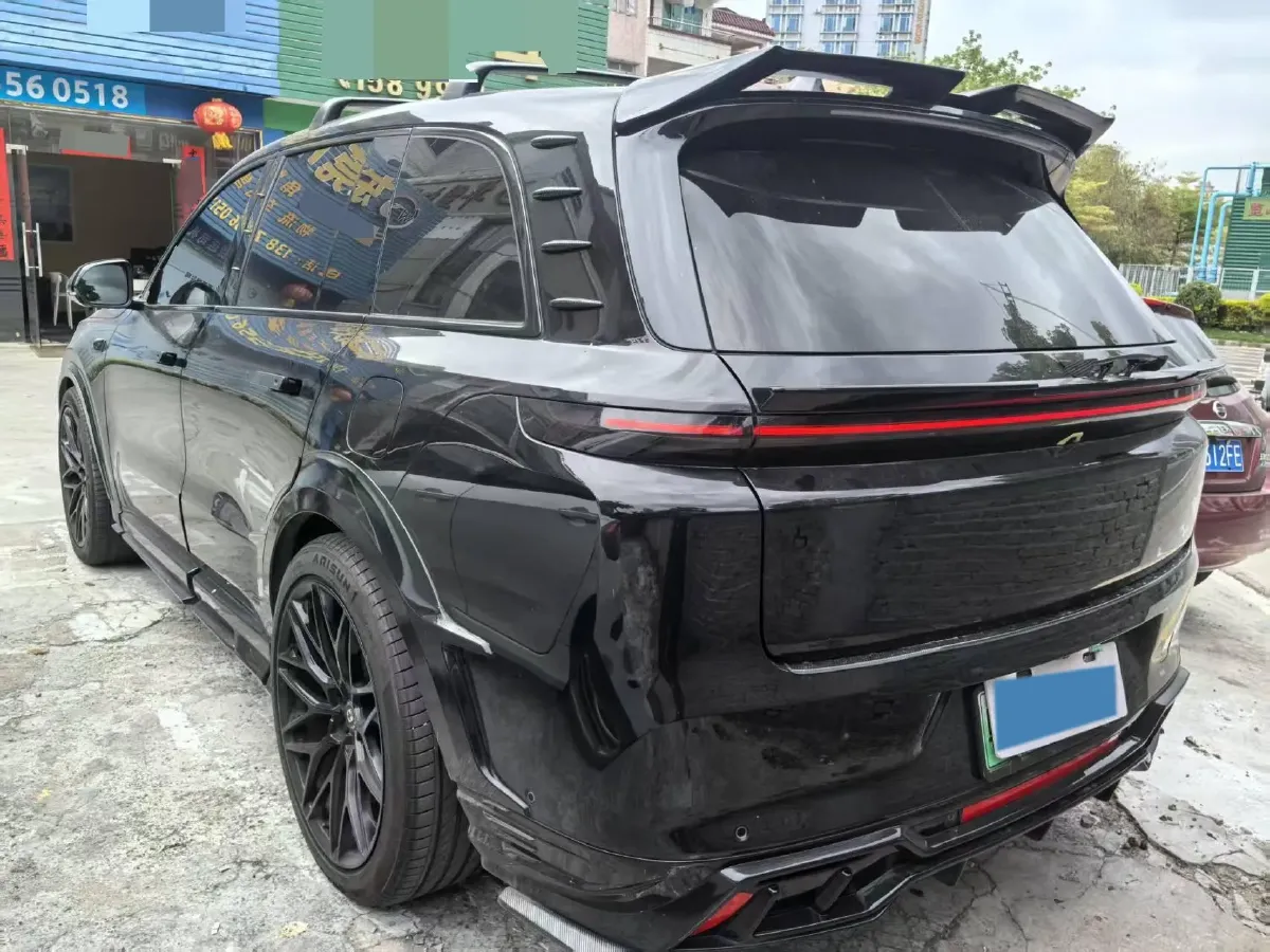 2023 Li L8 Range Extended 154HP REEV 40.9KWH,autocango,china used car exporter,china ev exporter,chinese used car exporter,chinese used ev exporter
