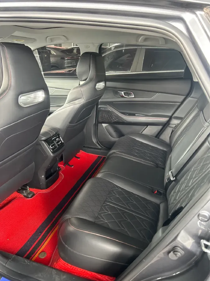 2021 ChangAn UNI-K 2.0T 233HP L4 8AT,autocango,china used car exporter,china ev exporter,chinese used car exporter,chinese used ev exporter