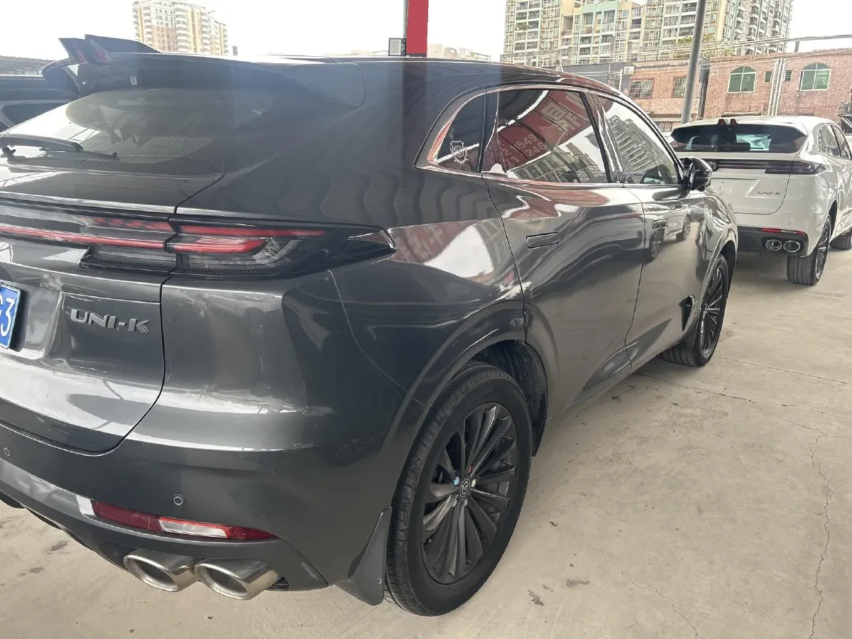 2021 ChangAn UNI-K 2.0T 233HP L4 8AT,autocango,china used car exporter,china ev exporter,chinese used car exporter,chinese used ev exporter