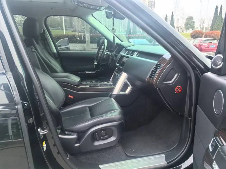 2016 Land Rover Range Rover Evoque 2.0T 241HP L4 9AT,autocango,china used car exporter,china ev exporter,chinese used car exporter,chinese used ev exporter