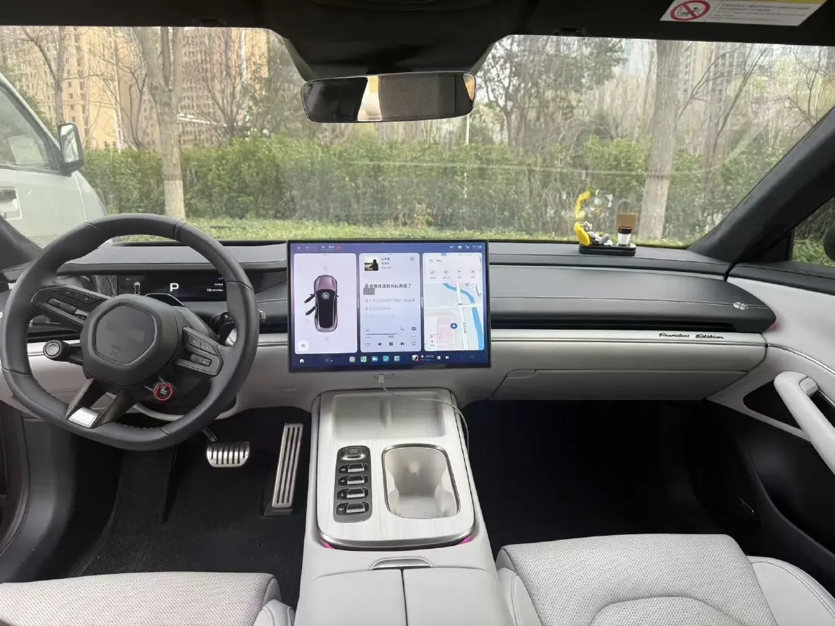 2024 MI SU7 BEV 101KWH,autocango,china used car exporter,china ev exporter,chinese used car exporter,chinese used ev exporter