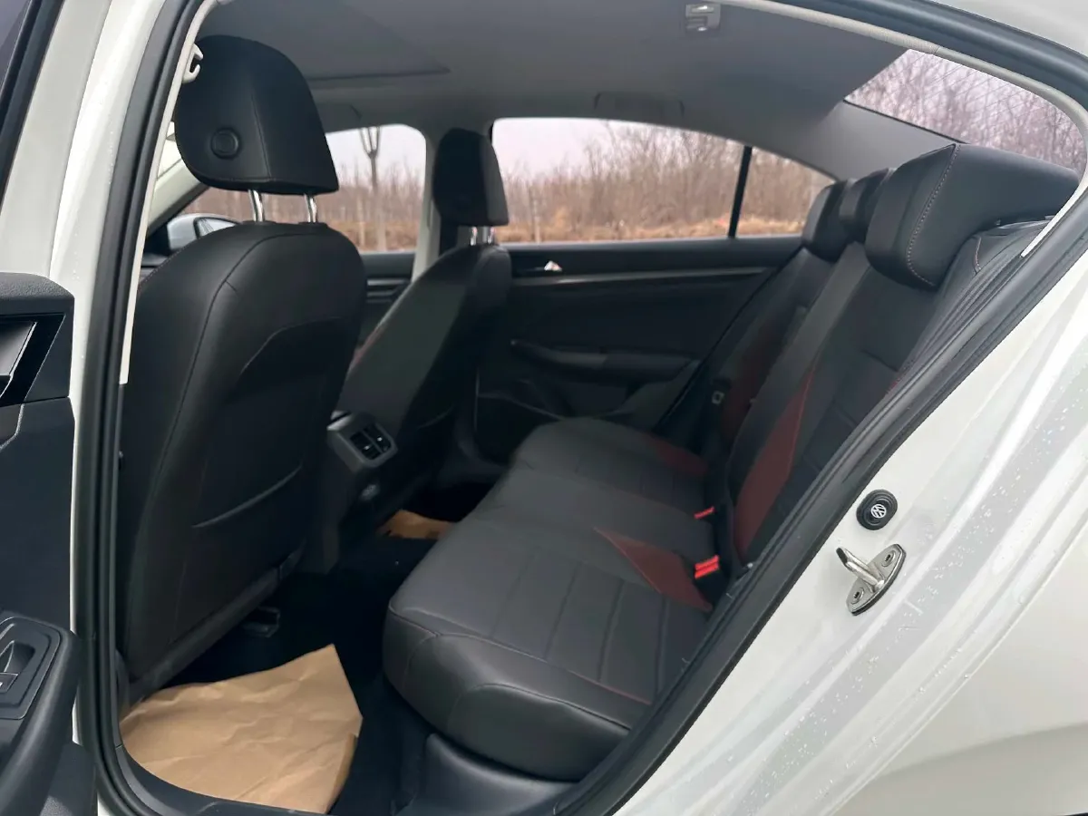 2020 Volkswagen Bora 1.5L 113HP L4 6AT,autocango,china used car exporter,china ev exporter,chinese used car exporter,chinese used ev exporter