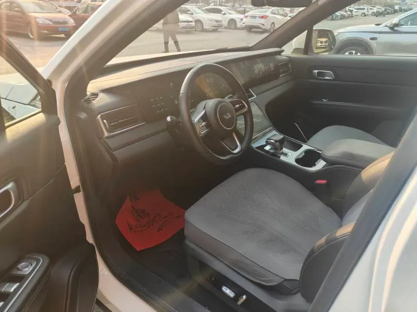 2021 Li ONE Range Extended 131HP REEV 40.5KWH,autocango,china used car exporter,china ev exporter,chinese used car exporter,chinese used ev exporter