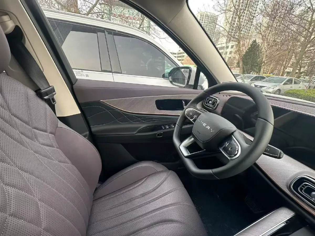 2025 Chery Tiggo9 C-DM 1.5T 156HP L4 3DHT PHEV 19.43KWH,autocango,china used car exporter,china ev exporter,chinese used car exporter,chinese used ev exporter