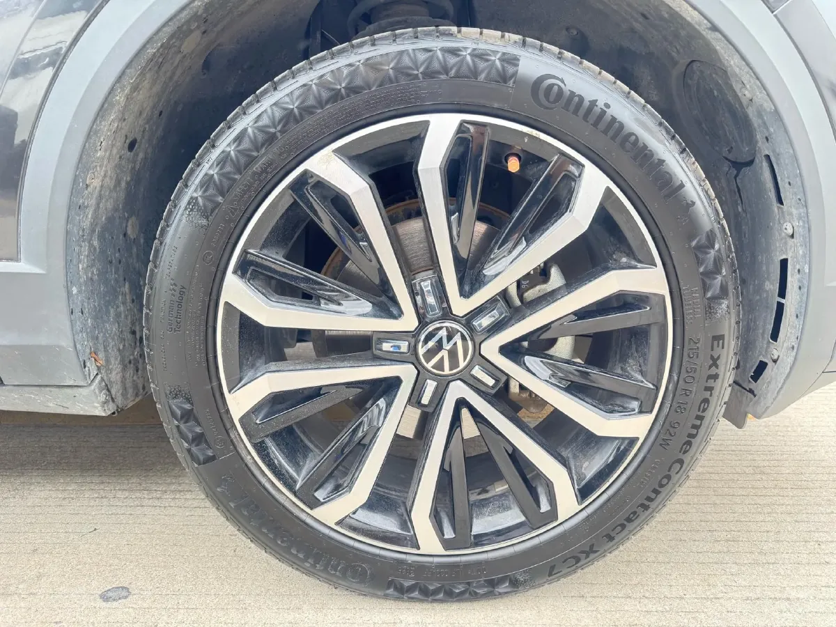 2022 Volkswagen T-Roc 1.4T 150HP L4 7DCT,autocango,china used car exporter,china ev exporter,chinese used car exporter,chinese used ev exporter