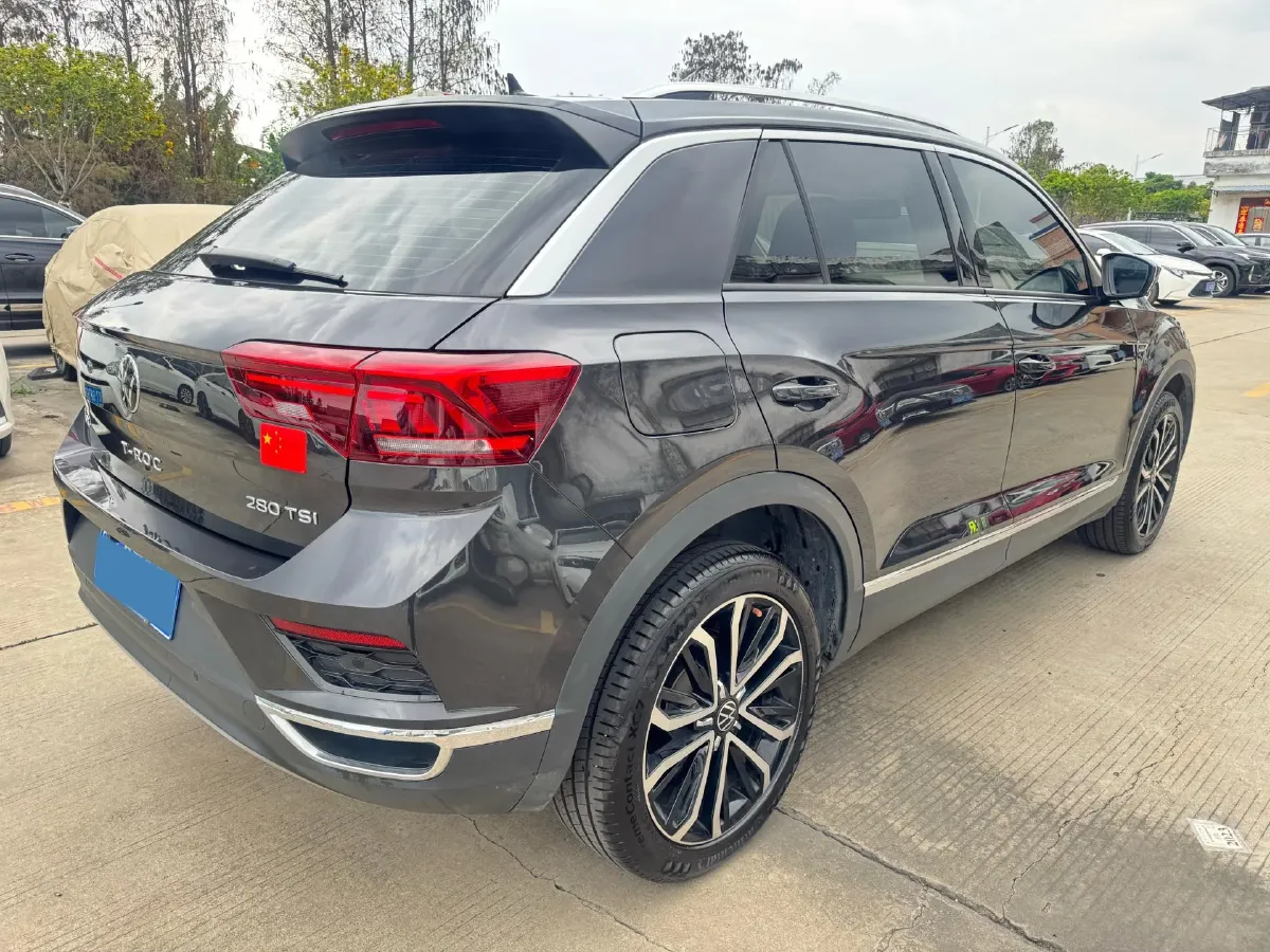 2022 Volkswagen T-Roc 1.4T 150HP L4 7DCT,autocango,china used car exporter,china ev exporter,chinese used car exporter,chinese used ev exporter