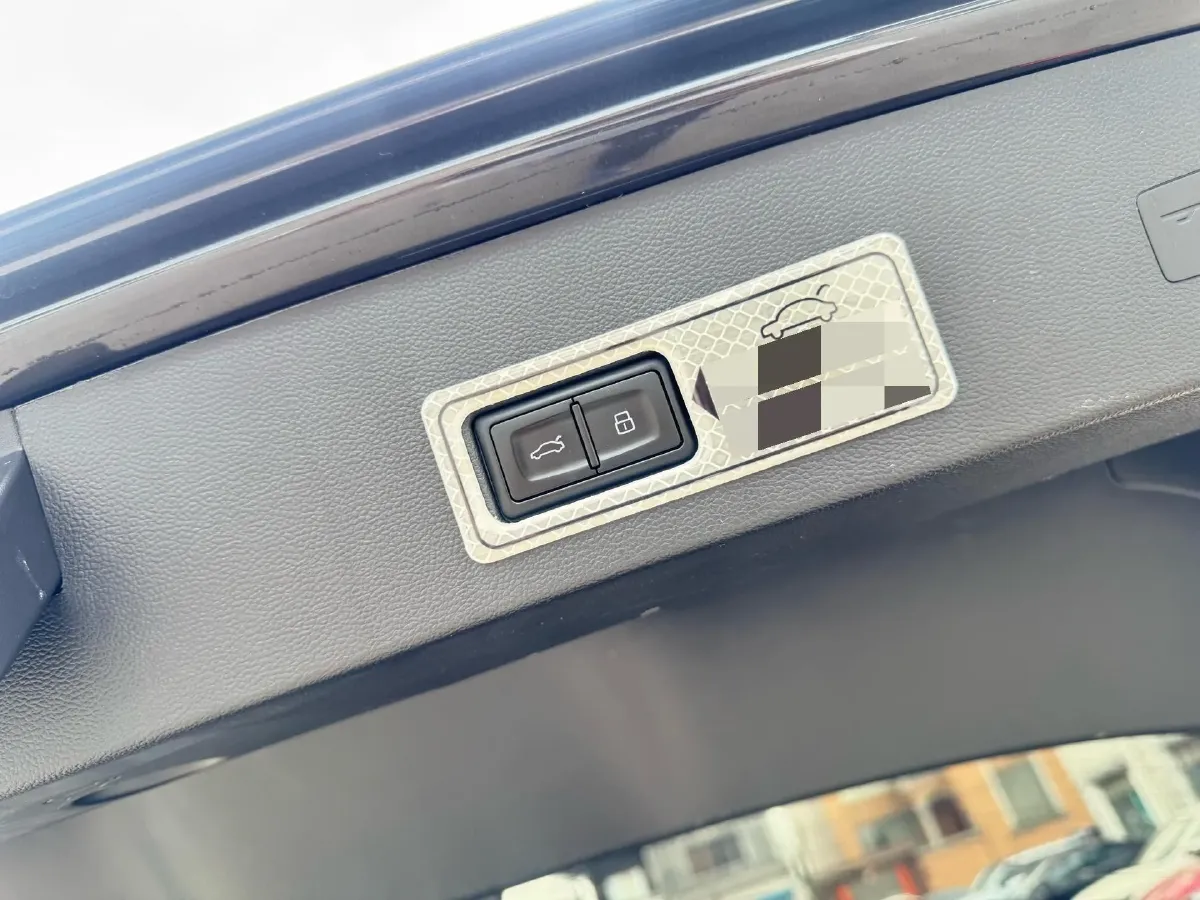 2022 Volkswagen T-Roc 1.4T 150HP L4 7DCT,autocango,china used car exporter,china ev exporter,chinese used car exporter,chinese used ev exporter