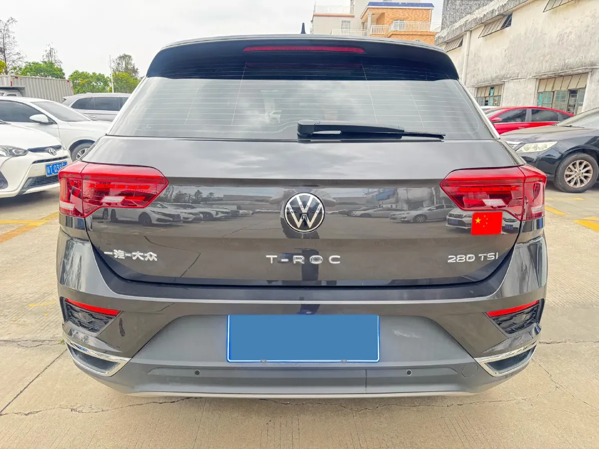 2022 Volkswagen T-Roc 1.4T 150HP L4 7DCT,autocango,china used car exporter,china ev exporter,chinese used car exporter,chinese used ev exporter