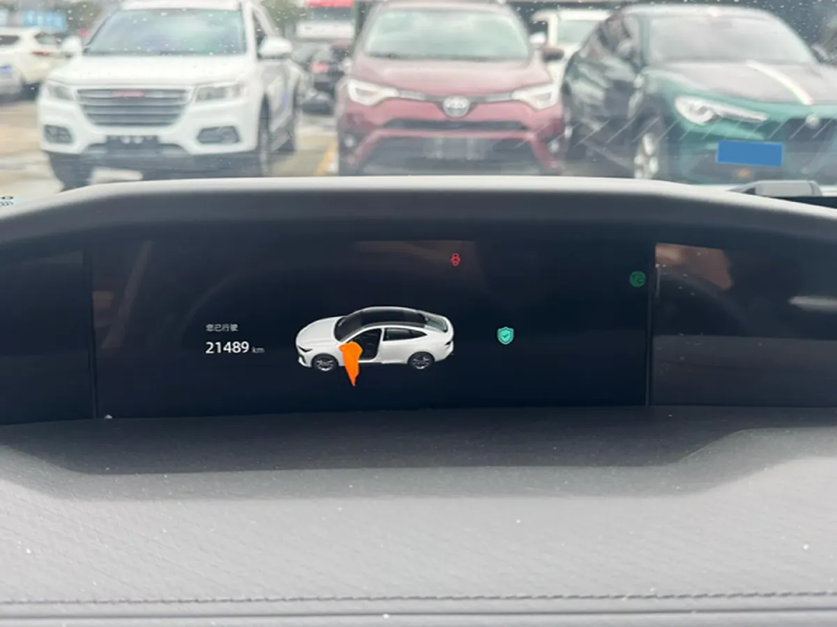 2022 ChangAn UNI-V 1.5T 188HP L4 7DCT,autocango,china used car exporter,china ev exporter,chinese used car exporter,chinese used ev exporter