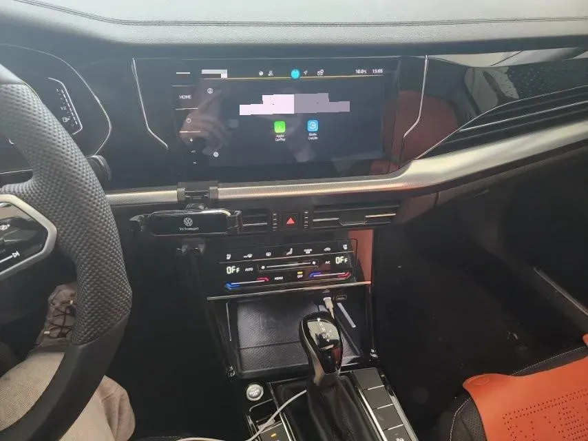 2024 Volkswagen Passat 2.0T 220HP L4 7DCT,autocango,china used car exporter,china ev exporter,chinese used car exporter,chinese used ev exporter